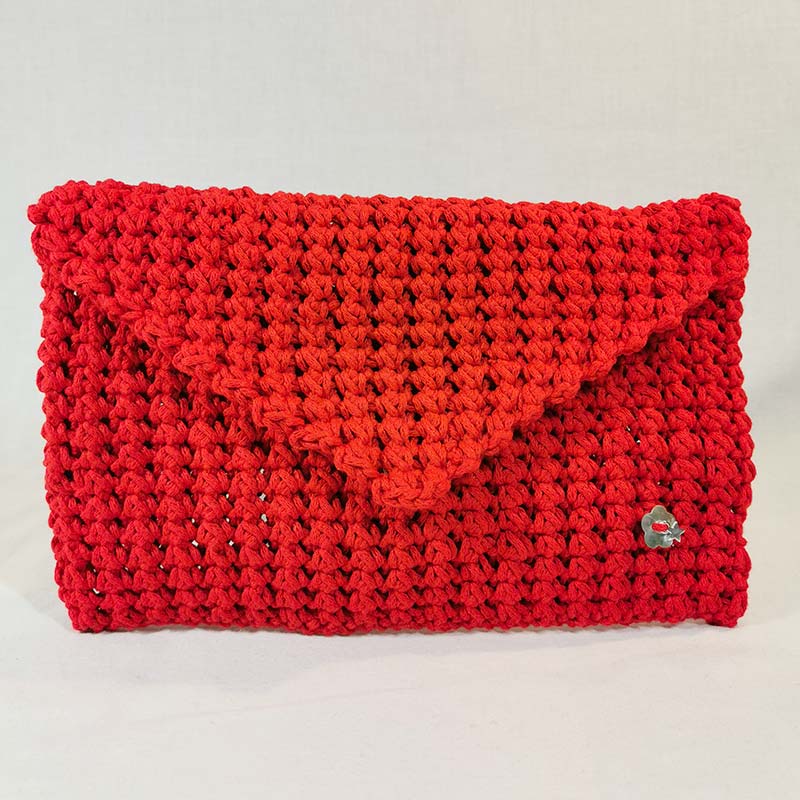 pochette-a-main-mimosa-rouge-technique-crochet1