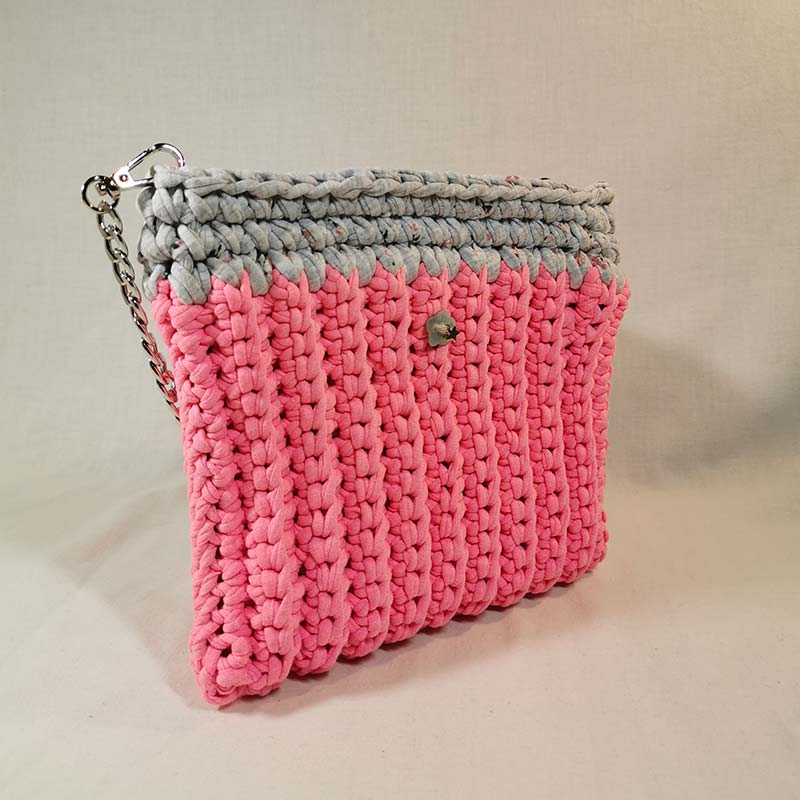 sac-a-main-prevenche-rose-crochet